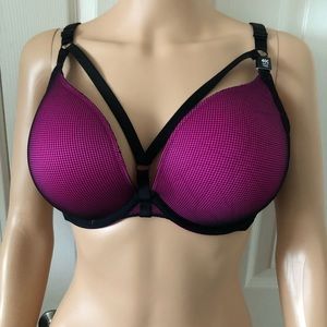 Torrid Bra NWT -Never worn 40C